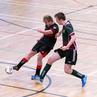 Staffs take a strong pass under threat from Leicester from half court